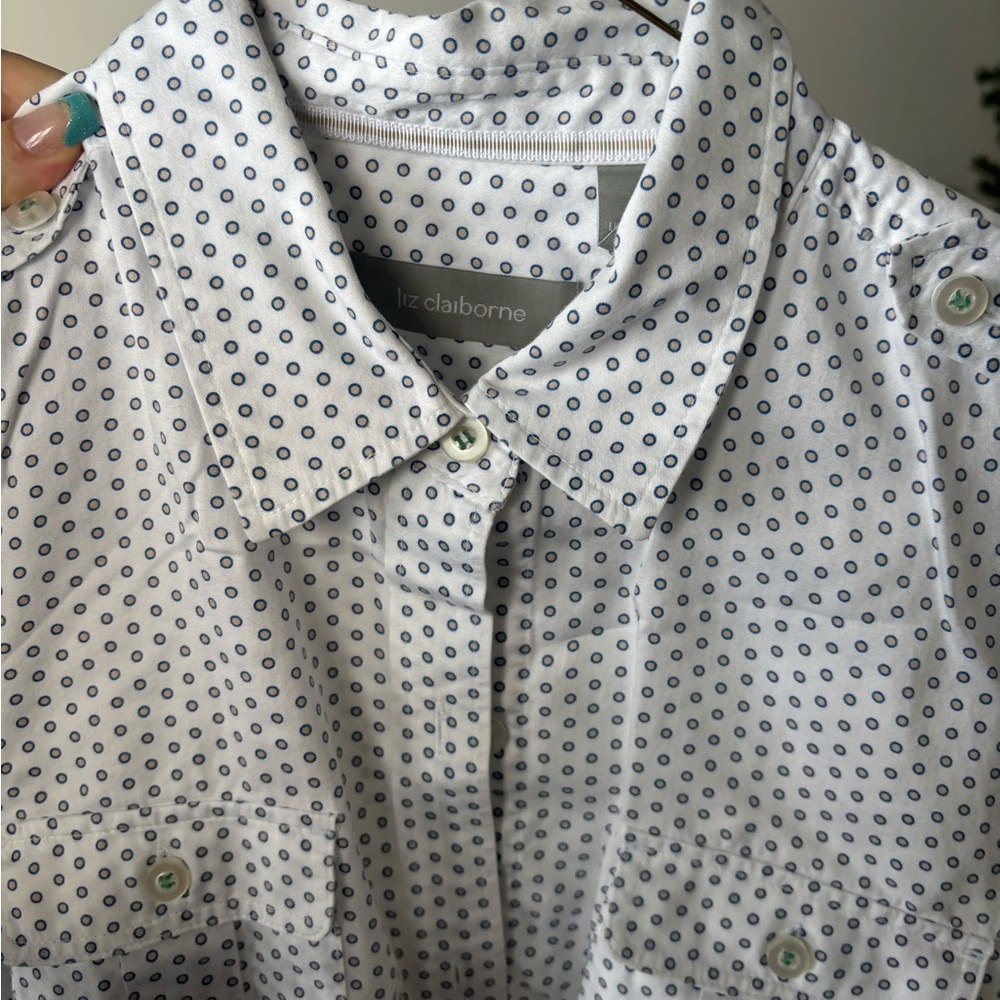 Liz Claiborne women's business casual blouse